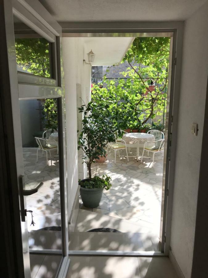 Apartman Dvor Макарска Екстериор снимка