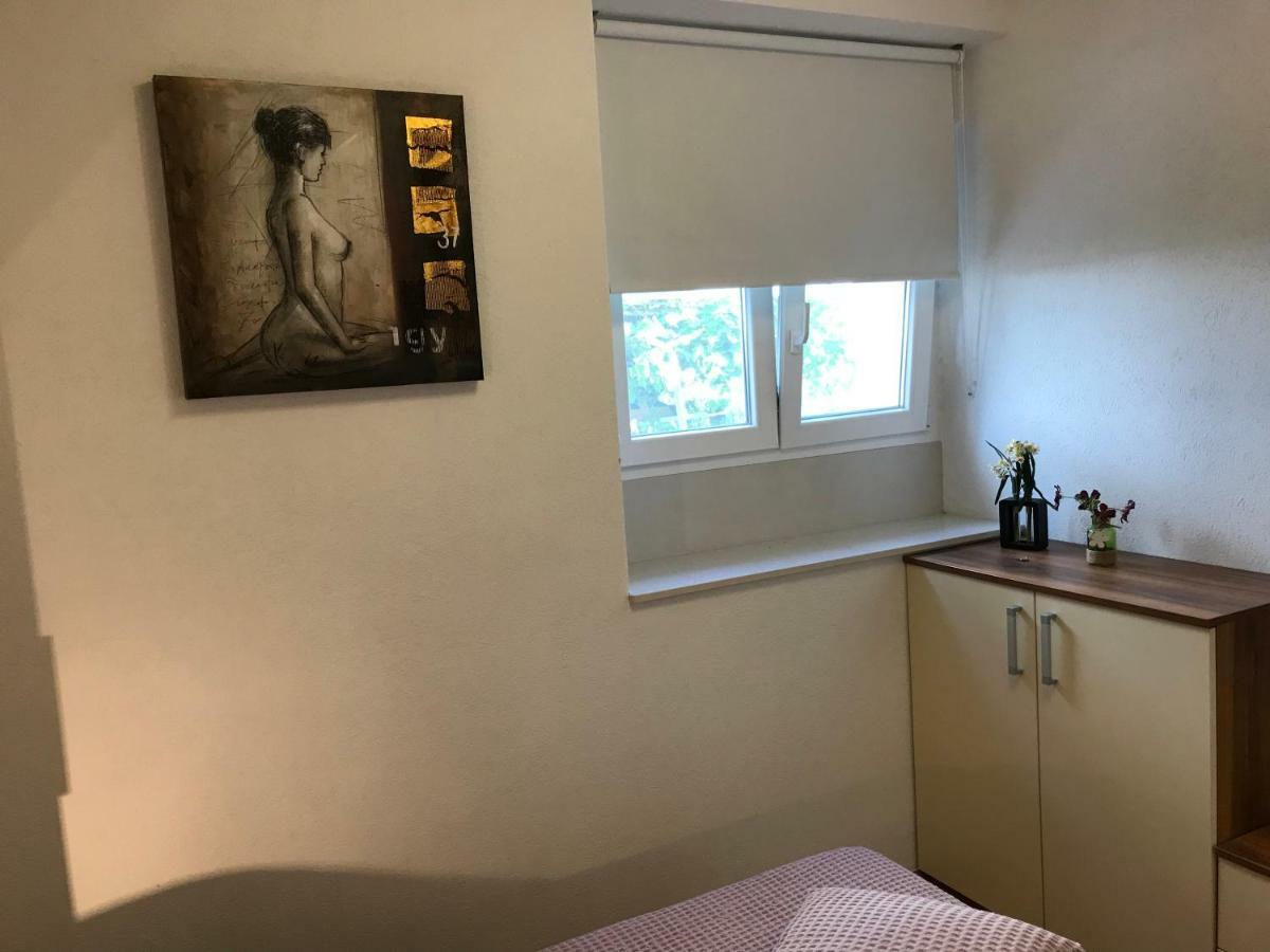 Apartman Dvor Макарска Екстериор снимка