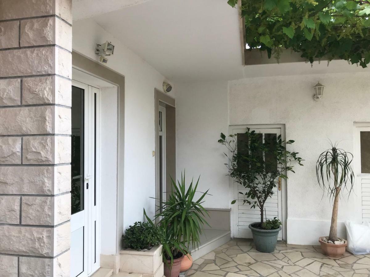 Apartman Dvor Макарска Екстериор снимка